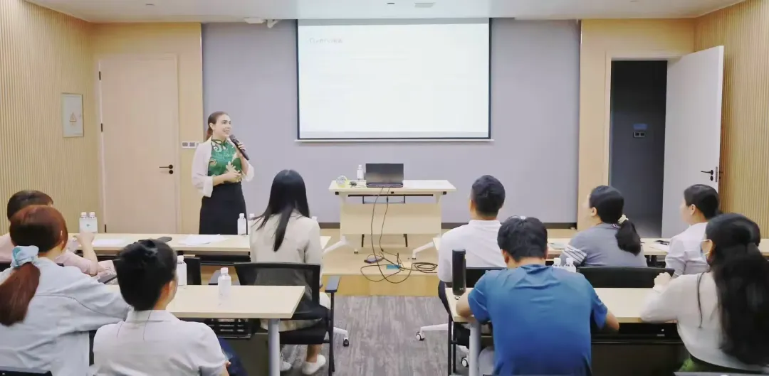 迎接封關(guān)新時(shí)代，提升英語硬實(shí)力——三亞環(huán)農(nóng)